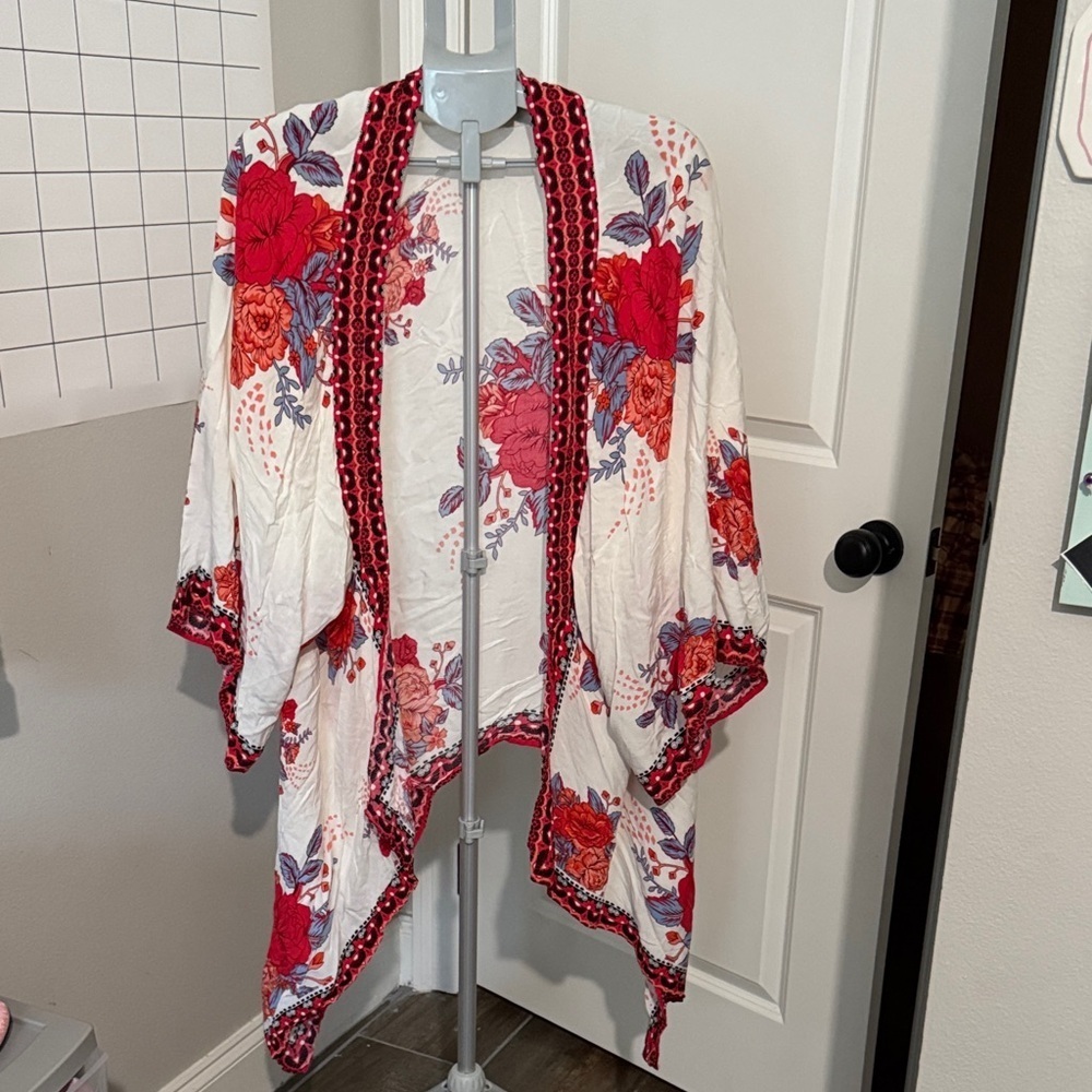 Flying Tomato Floral Kimono with Red and White Hues